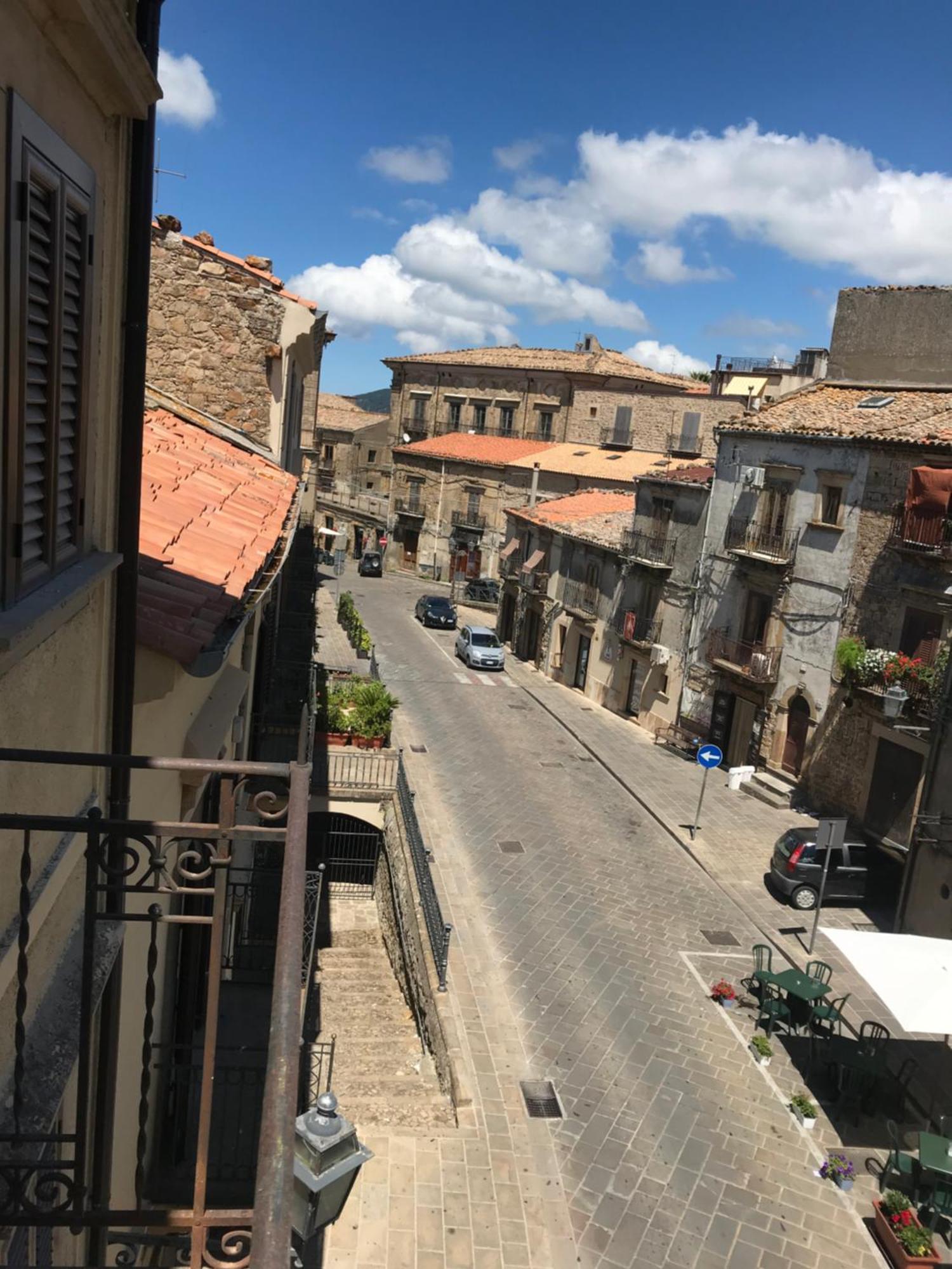 Al Centro Casa Vacanze Mistretta Oda fotoğraf